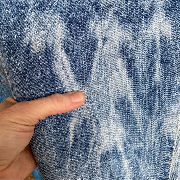 Lucky Brand Zoe Skinny Bleach Wash Jeans - Picture 3 of 10